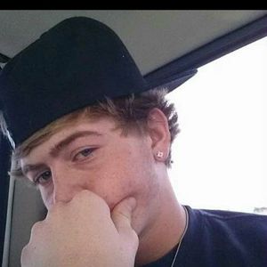 Meet your Posher, Daison